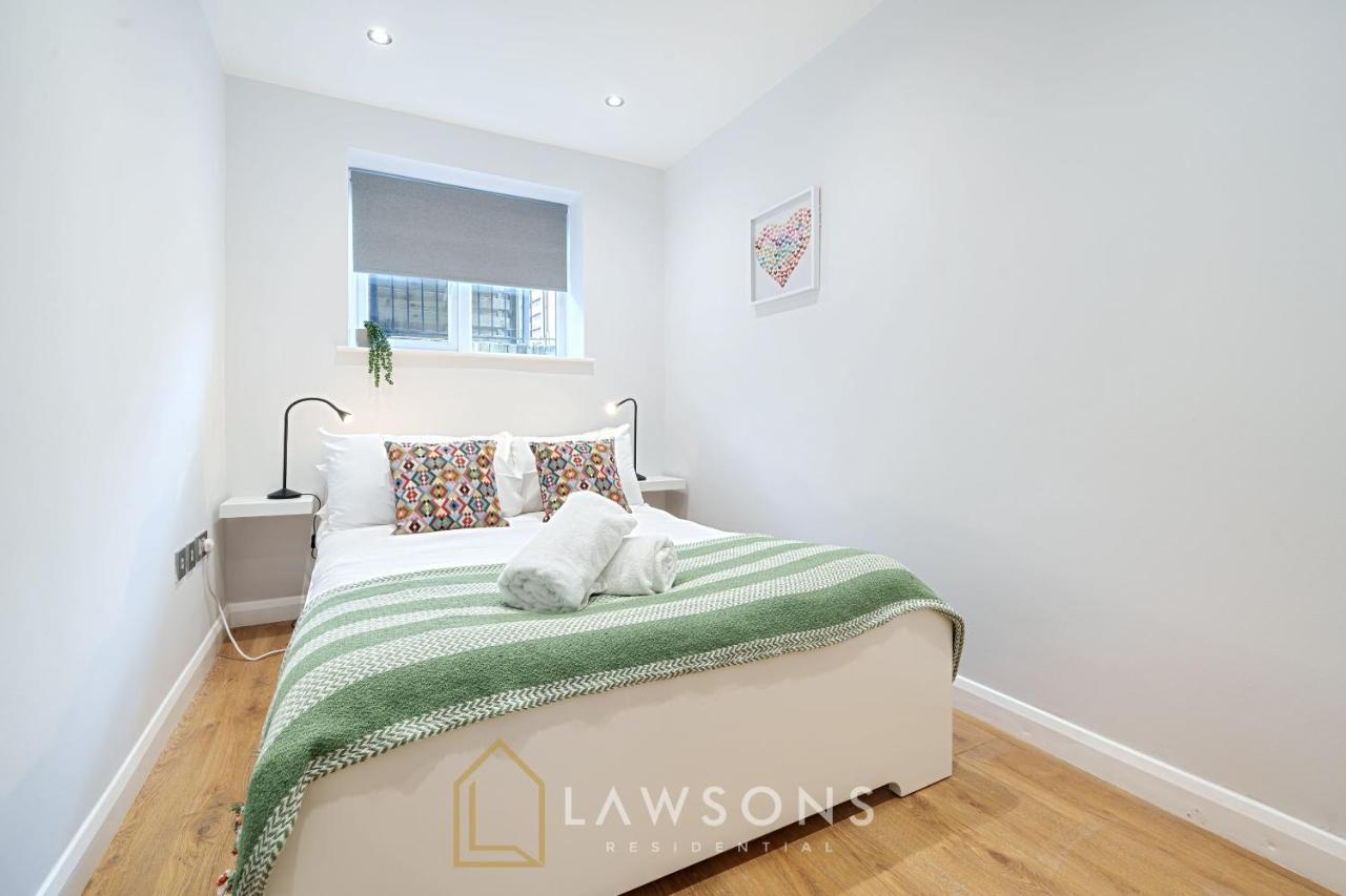 Stylish Living By Lawsons - 3 En Suites 윈저 외부 사진