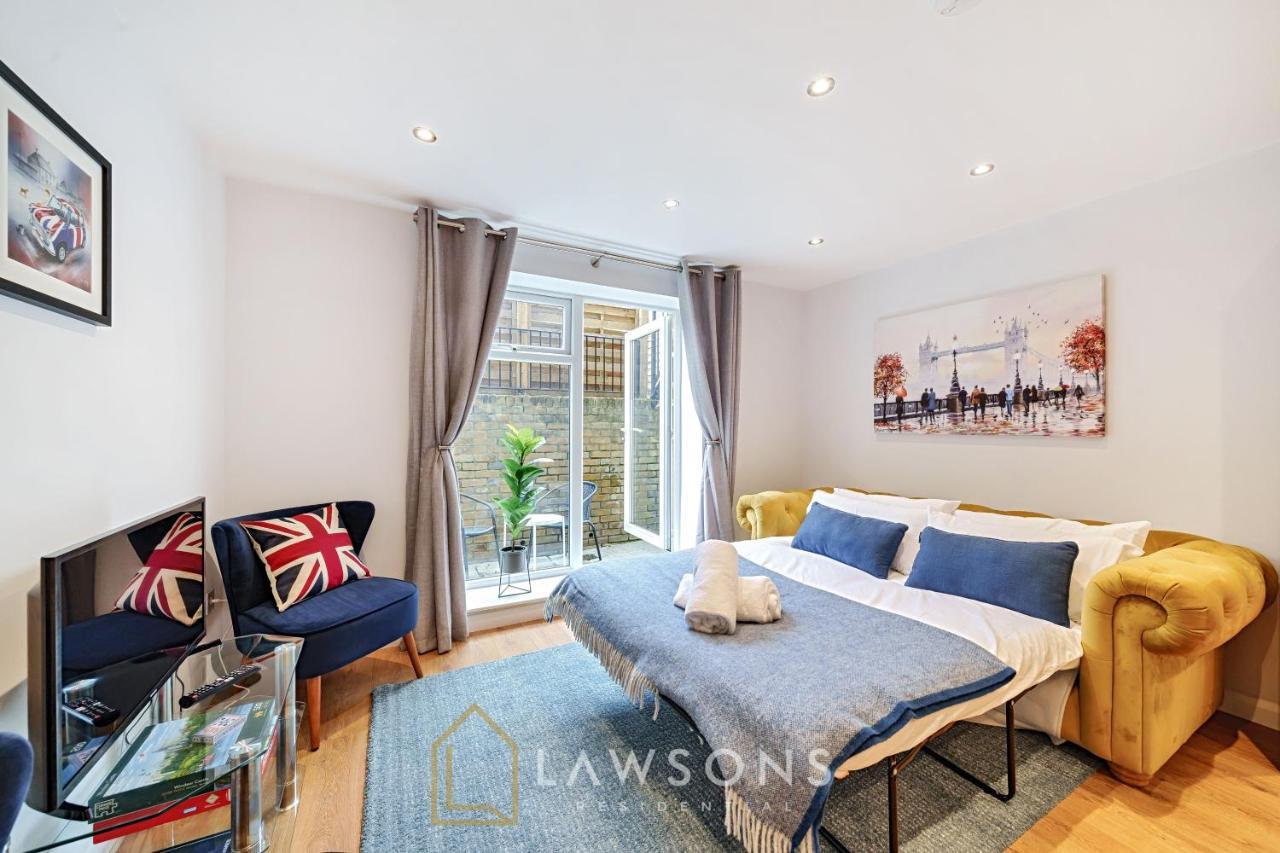 Stylish Living By Lawsons - 3 En Suites 윈저 외부 사진